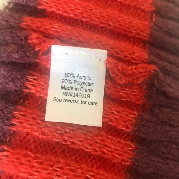 SO® Slouchy Crewneck Sweater- pink and red stripe. Size Large. - Picture 6 of 6